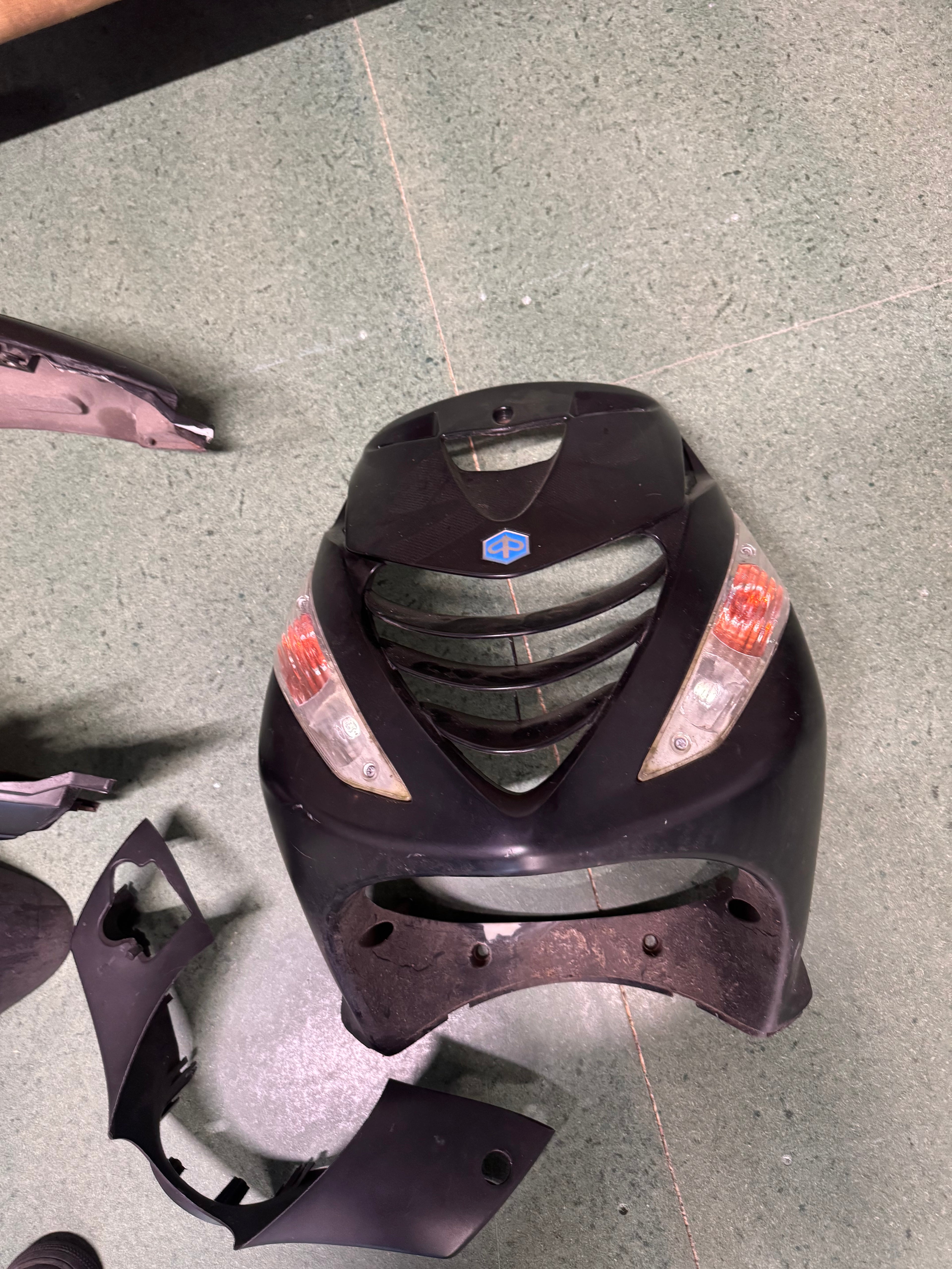 piaggio zip 2000 kappenset gebruikt