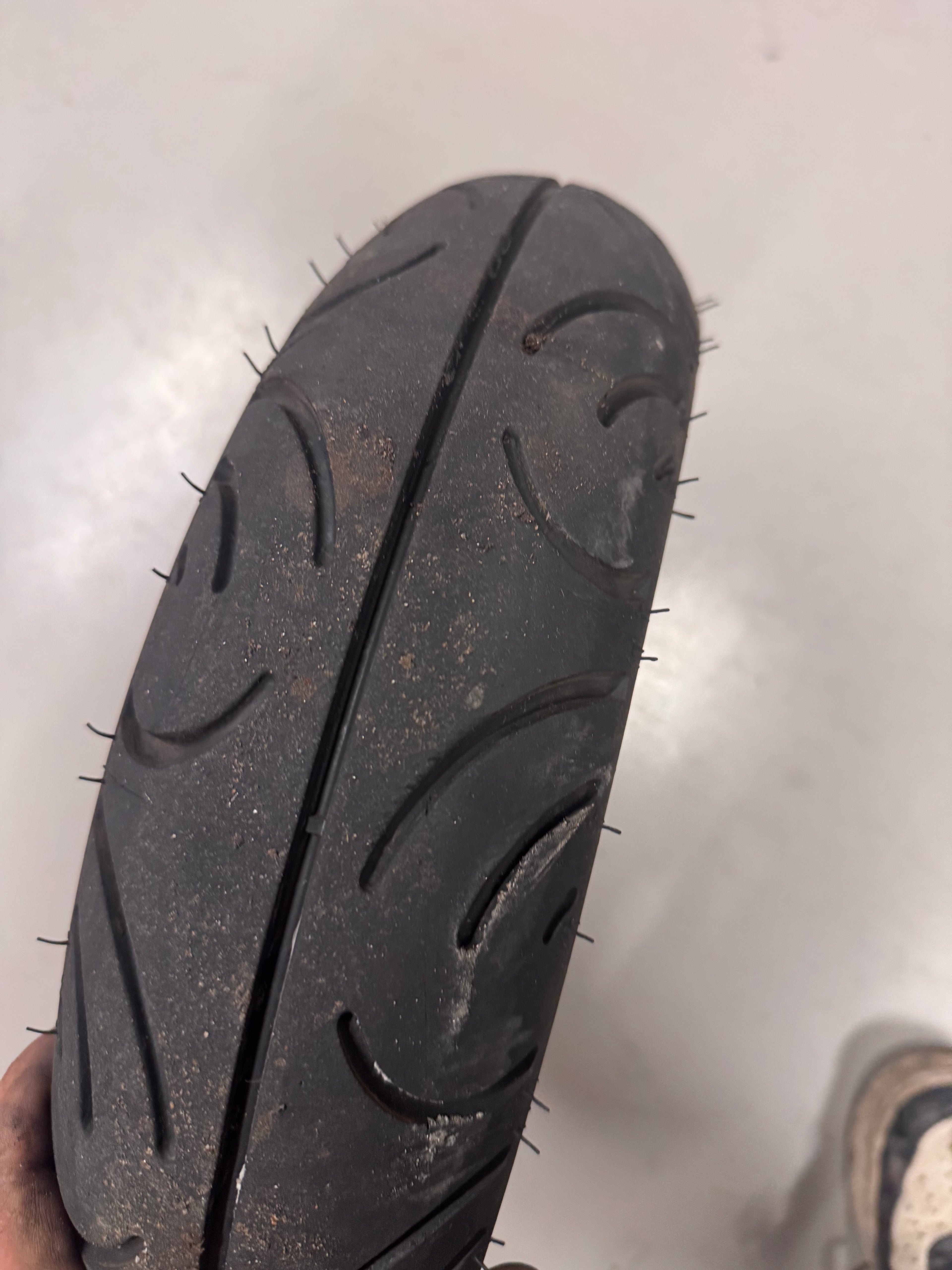 piaggio skr achterband/velg