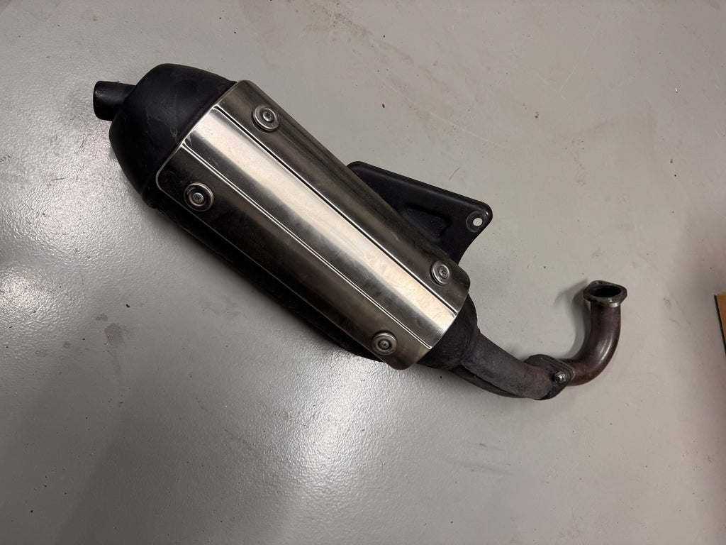 piaggio SM06 uitlaat 180cc met rvs bocht