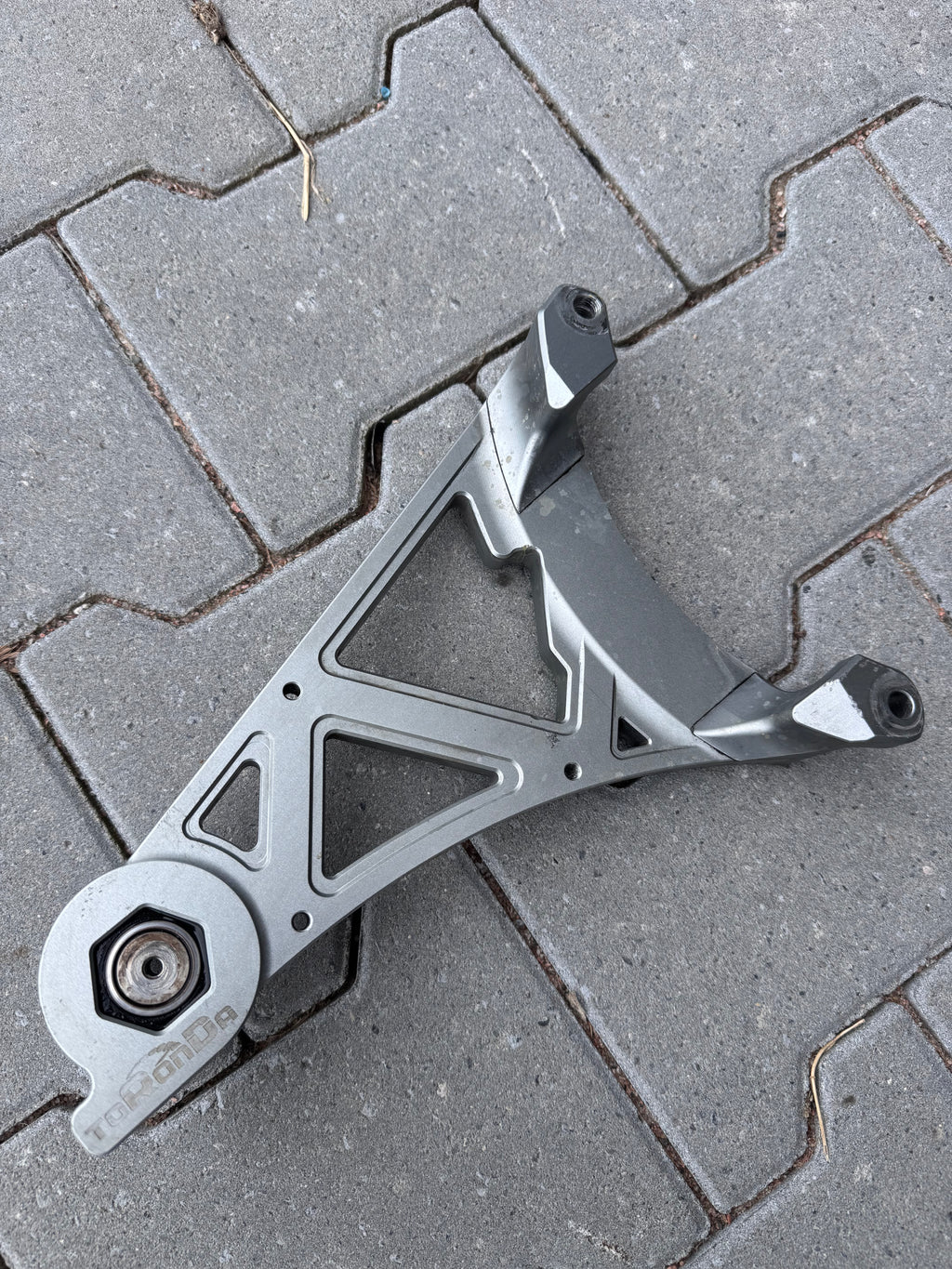 Toronda brace voor 125cc/180cc 2t