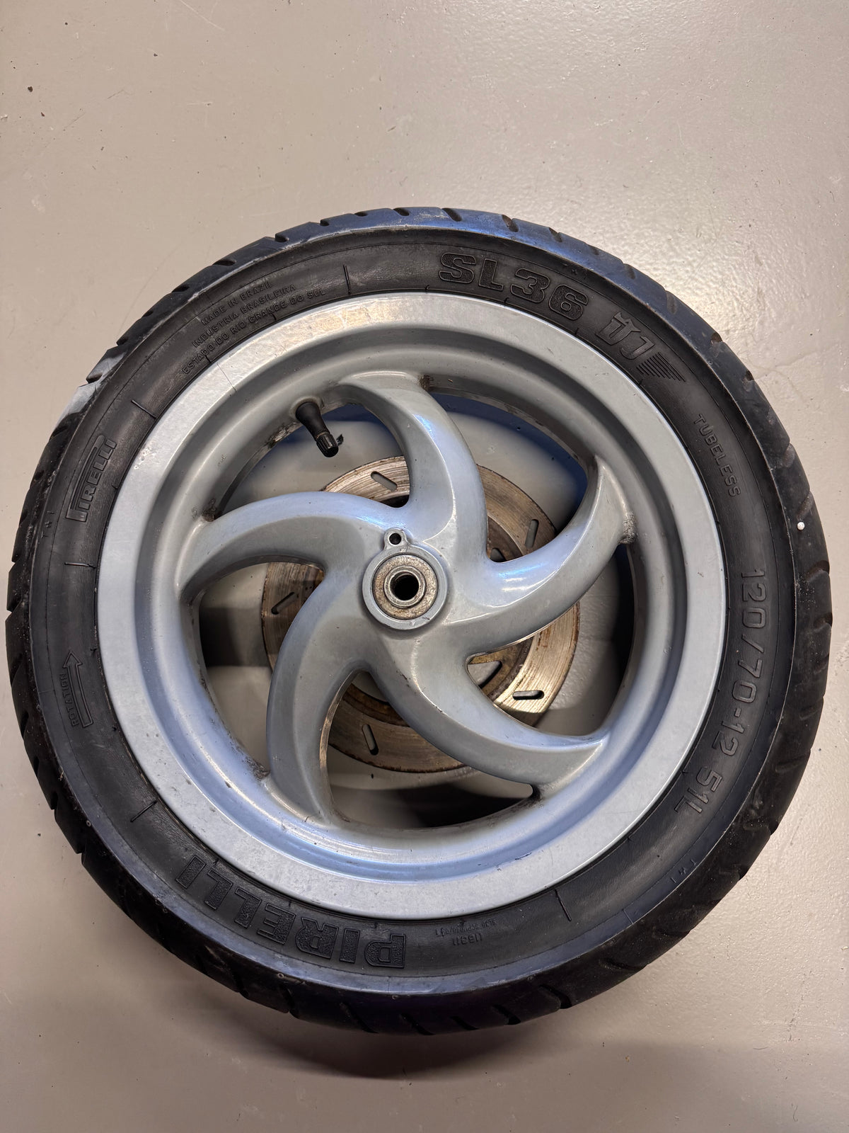 gilera runner 50cc voorvelg 'erg netjes'