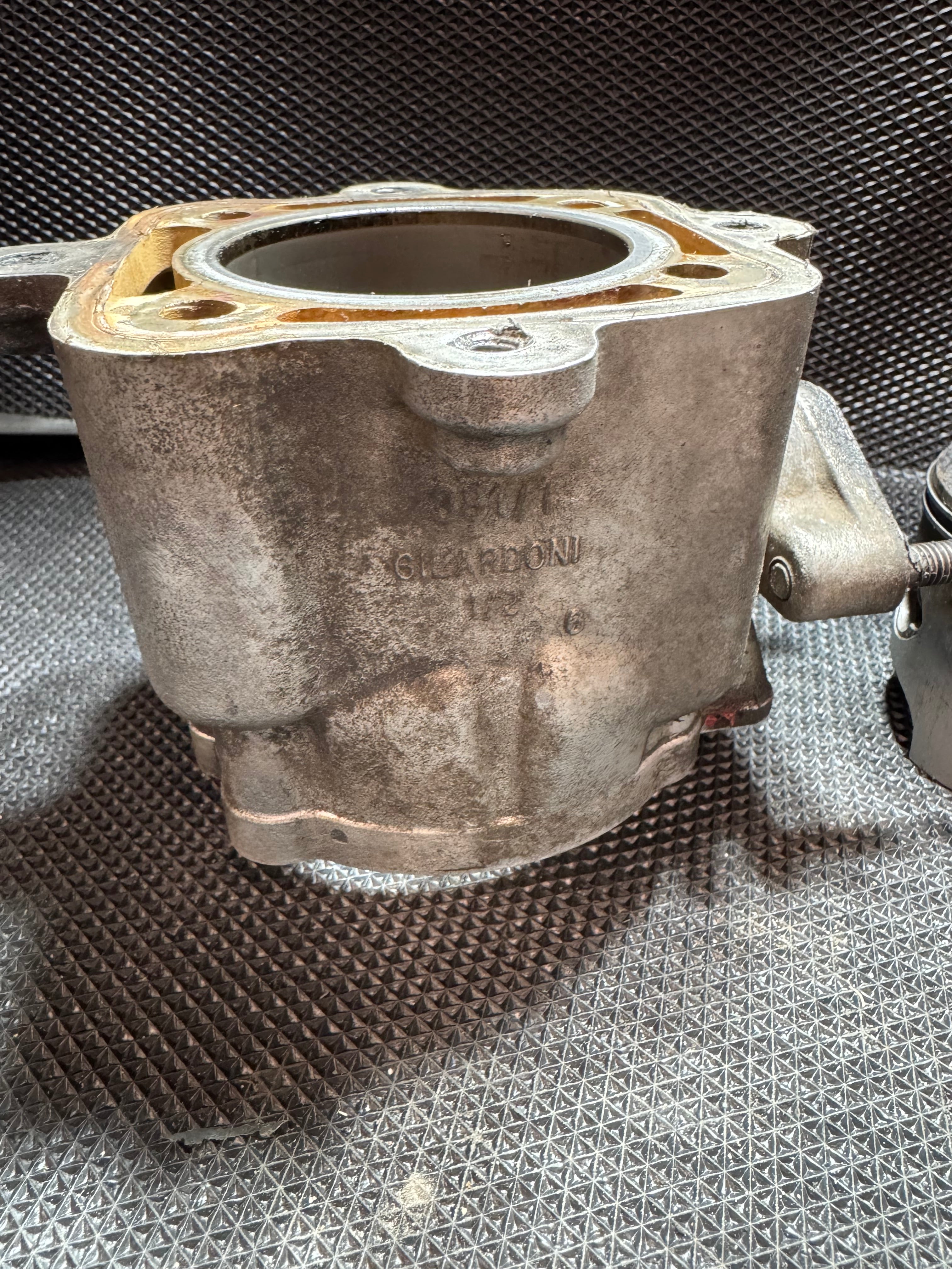 gilardoni 180cc cilinder aangepast voor skr/hexa motorblok