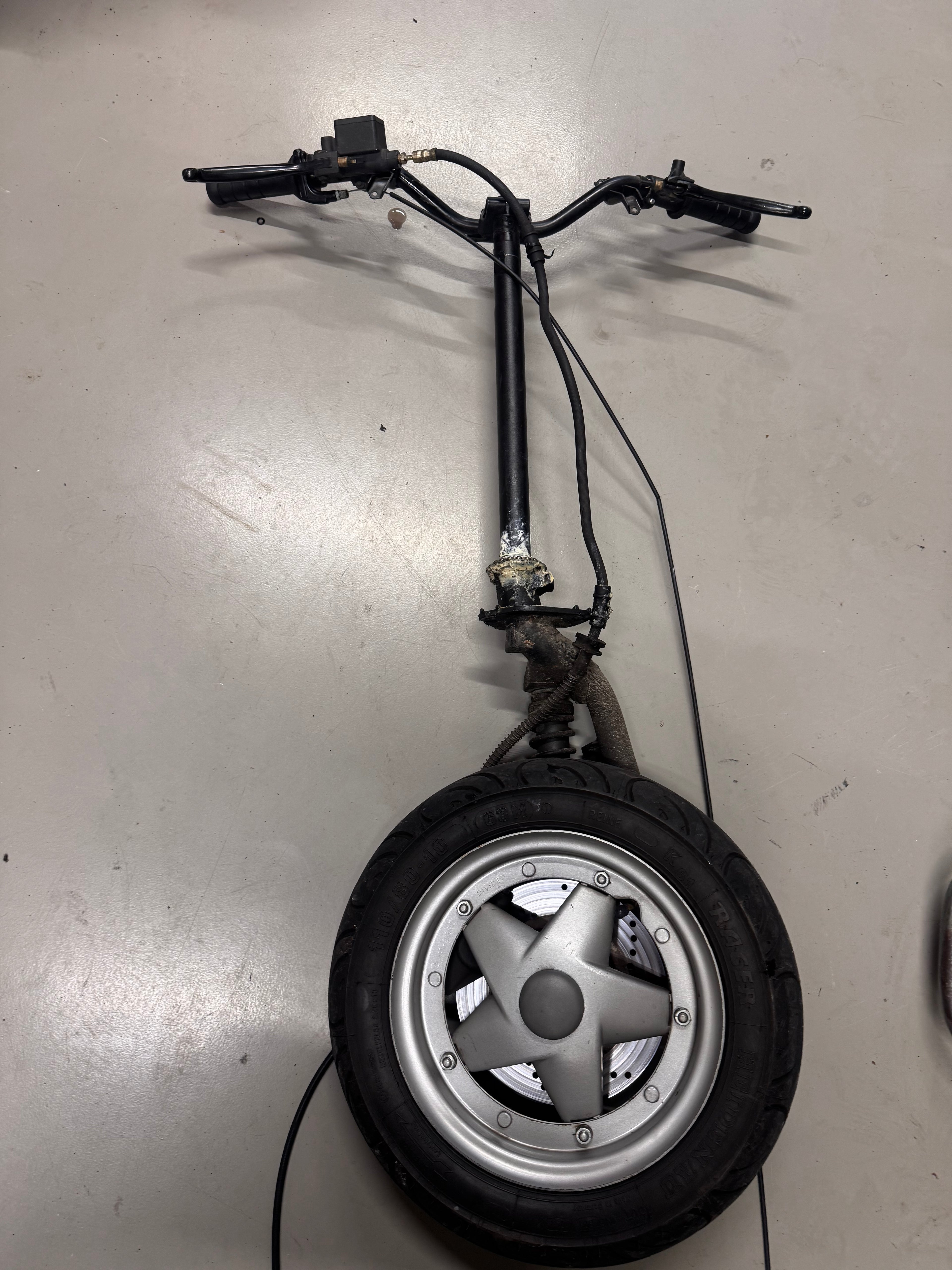 piaggio skr voorvork met verse velg en band + stuur