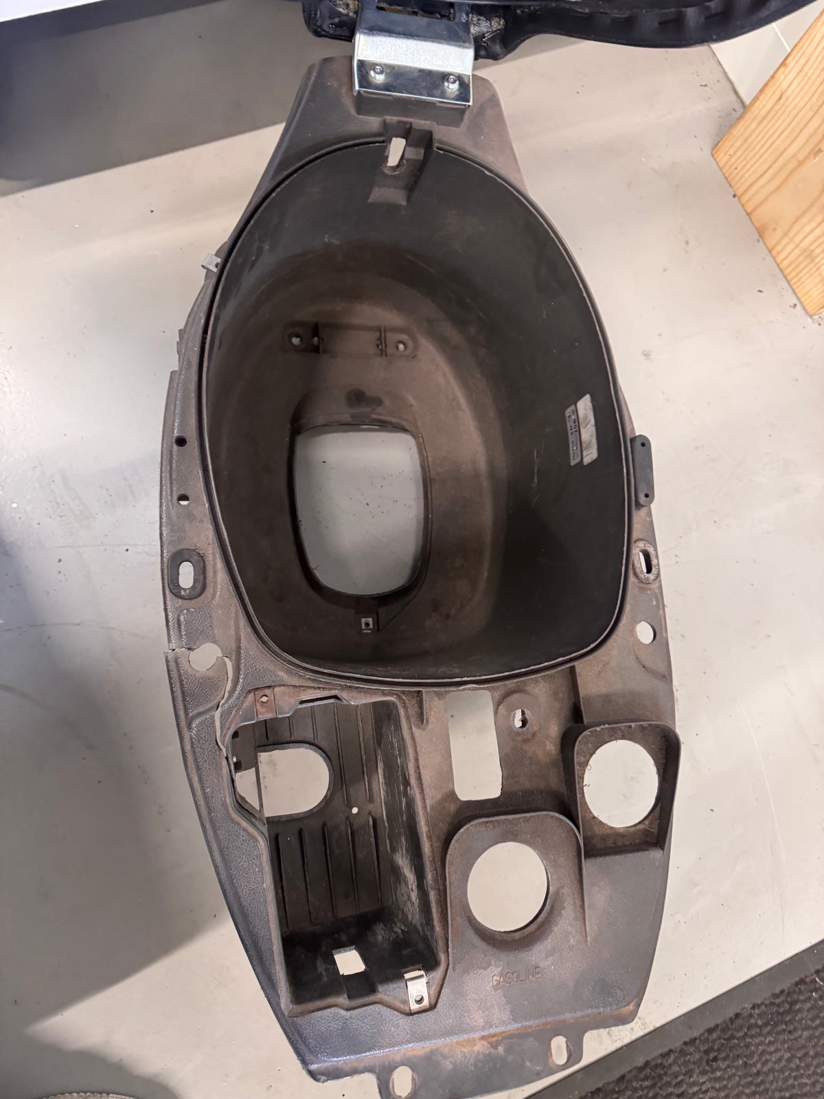 piaggio typhoon zadel 50/125cc