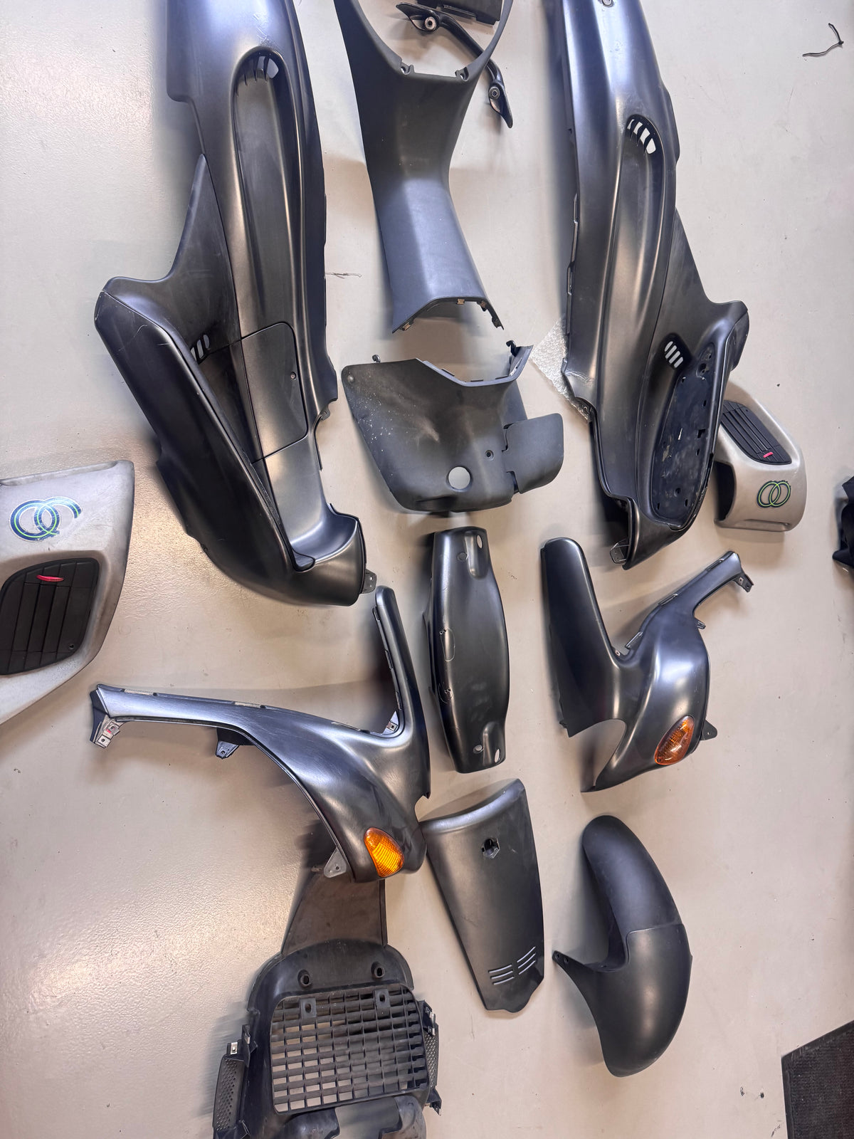 gilera runner kappenset binnen/buiten  compleet 50/125/180