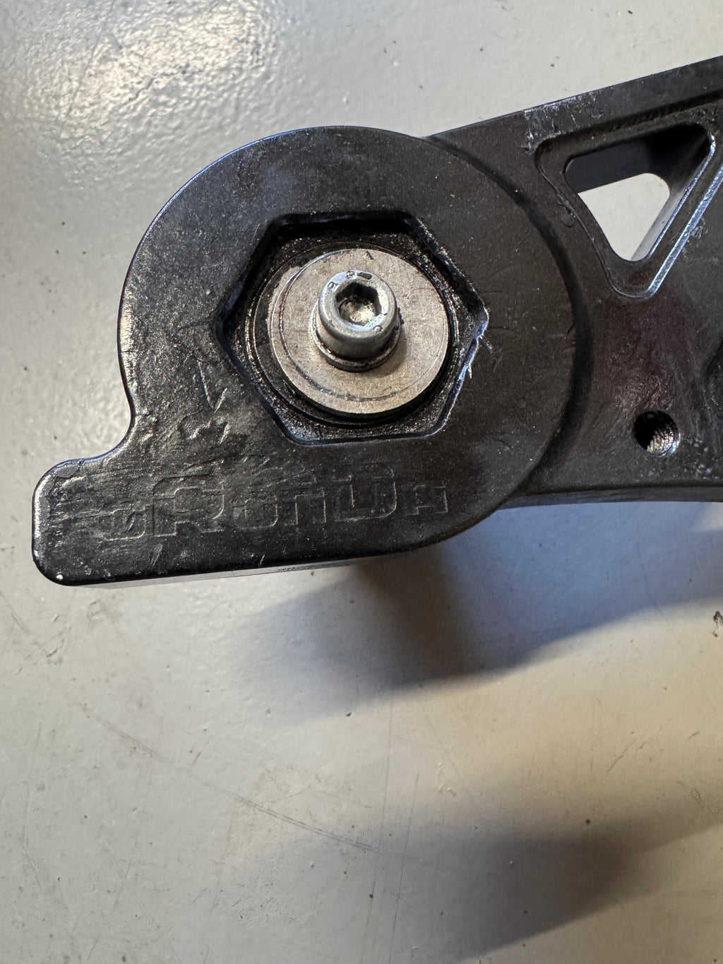 piaggio 125cc/180cc brace toronda