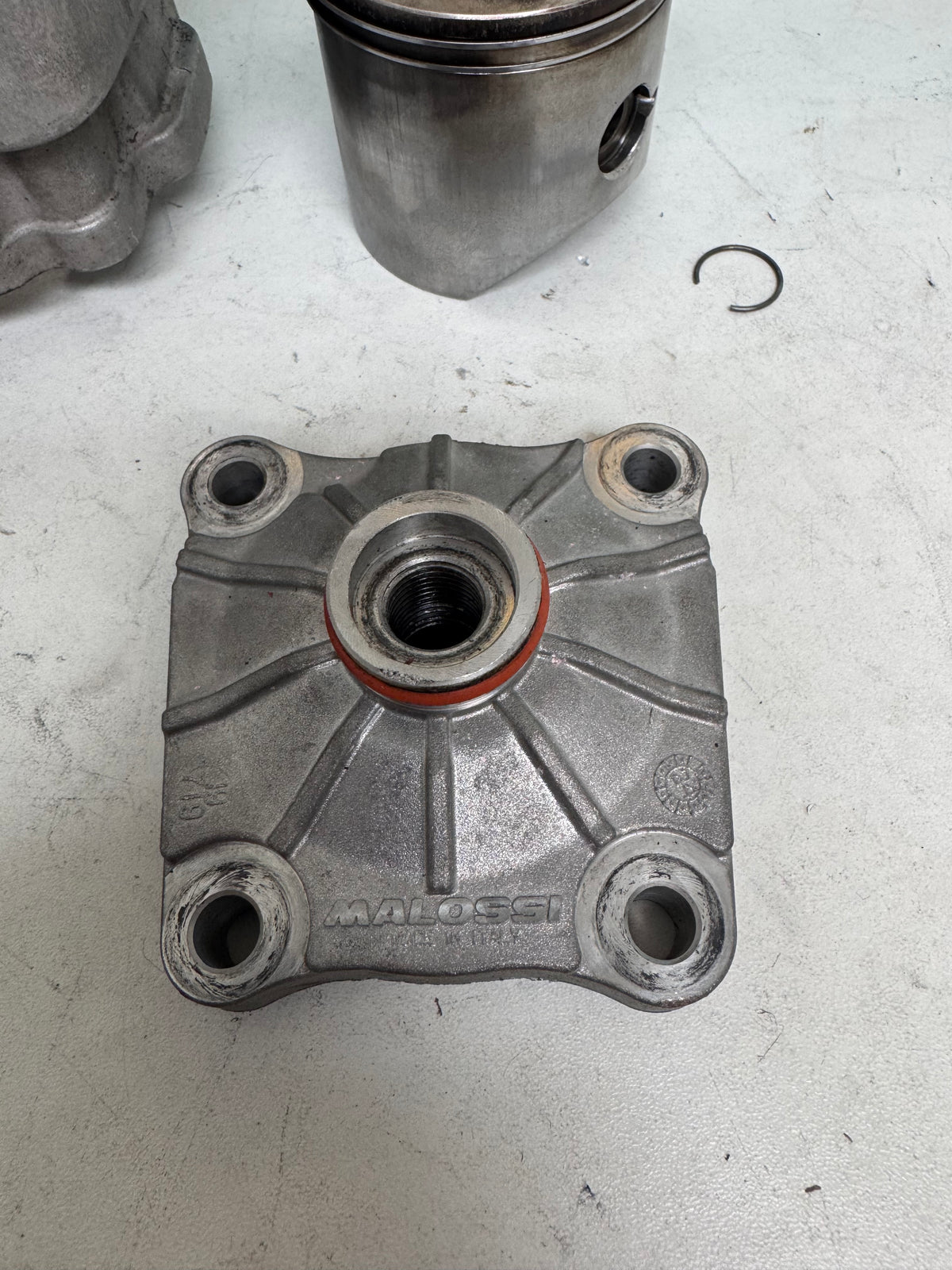 Malossi 172cc cilinder set stage 2 • LC