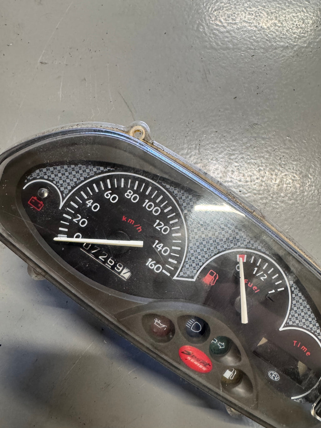 Typhoon 160 motorteller